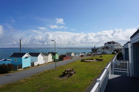 Deluxe Lundy View Villa With Sea Views Villa in Westward Ho