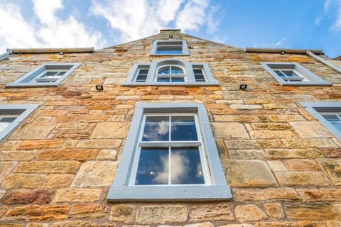 Old Rope Store Condo in Pittenweem