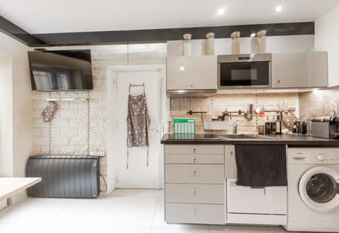 Studio a Paris et désinfection rigoureux du logis Apartment in Paris