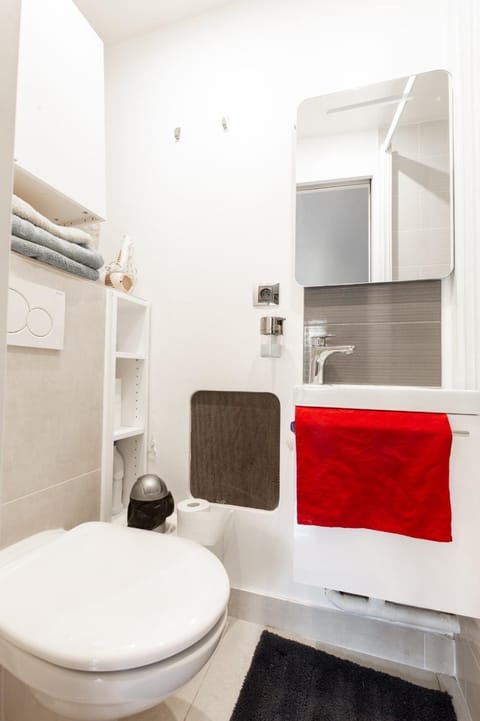 Studio a Paris et désinfection rigoureux du logis Apartment in Paris