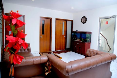 Maplewood Guest House, Neeti Bagh, New Delhiit is a Boutiqu Guest House Bed and Breakfast in New Delhi