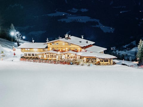 Property building, Winter