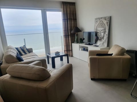 Seating area, Sea view