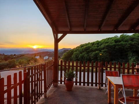 Patio, Natural landscape, View (from property/room), Balcony/Terrace, Mountain view, Sunset