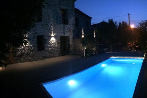 FEEL LIKE HOME IN LESVOS House in İzmir Province