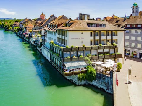 Property building, Day, Bird's eye view, City view, River view