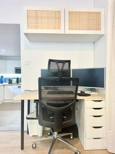 Cosy & Chill Appartements - 10 min de la mer - Jardin, Netflix, terrasse, fibre & parking Apartment in Cagnes-sur-Mer