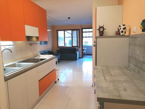 Appartamento con 2 terrazze Porto Azzurro a 300 mt dal centro Apartment in Porto Azzurro