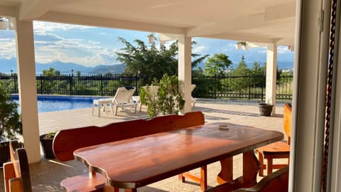 Balcony/Terrace, Pool view