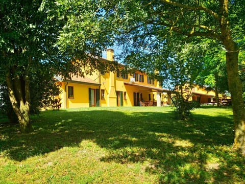 Property building, Garden, Garden view