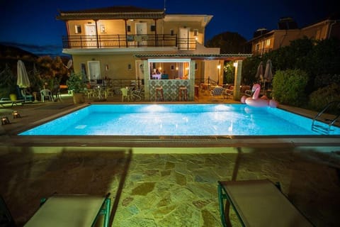 Patio, Swimming pool