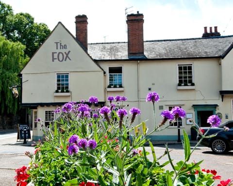The Fox by Greene King Inns Posada in Bury Saint Edmunds