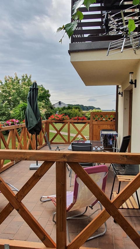 Patio, Balcony/Terrace, Seating area