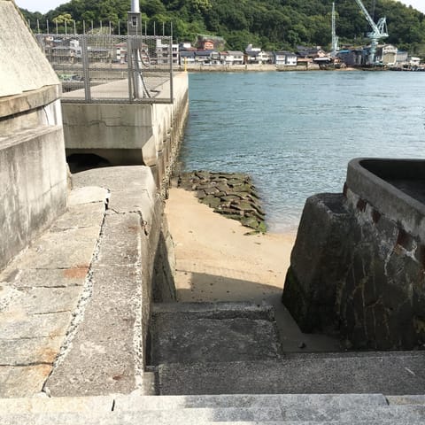 step pier House in Hiroshima Prefecture