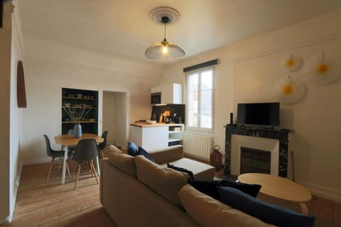 Let's take a walk in the woods Apartment in Tours