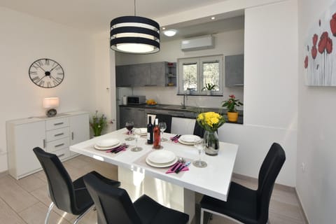 Greenvine Apartment Apartment in Zadar