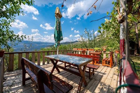 Patio, Nearby landmark, Spring, Day, View (from property/room), Balcony/Terrace, Mountain view