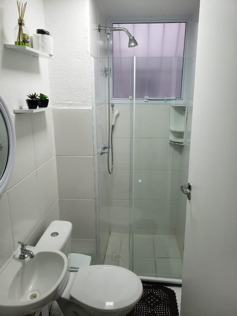 Apt Campo Grande/Res. Árvores4-Prox. Park Shopping Apartment in Rio de Janeiro