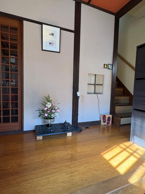 Kitazawa Cozy House Bed and Breakfast in Shibuya