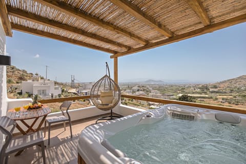 Naxos Pantheon Luxury Apartments Apartment in Naxos, Naxos and Lesser Cyclades, Greece