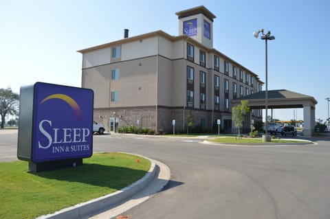 Sleep Inn & Suites Elk City Hotel in Elk City
