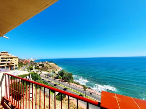 Carvajal Seaviews Apartment in Benalmadena