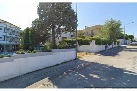 Property building, Street view