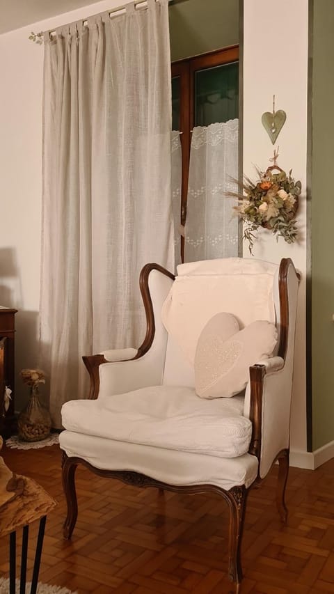 Mezzaterra 10 tourits accomodation Apartment in Feltre