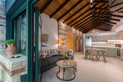 Kitchen or kitchenette, Living room, Seating area