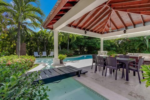 Garden view, Pool view, Swimming pool