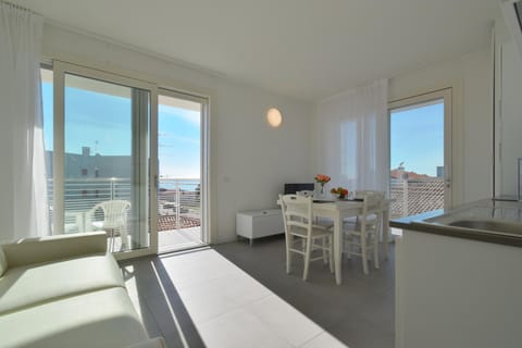 Residence Al Molo - Agenzia Cocal Apartment hotel in Porto Santa Margherita