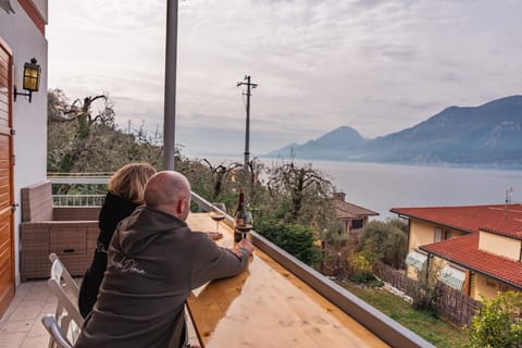 Nearby landmark, Day, Natural landscape, View (from property/room), Balcony/Terrace, Lake view, Mountain view