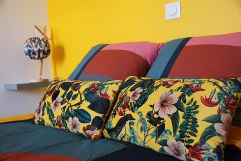 Bed, Decorative detail, Bedroom