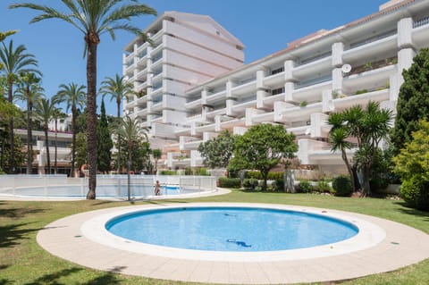 Property building, Garden, Garden view, Pool view, Swimming pool, Open Air Bath