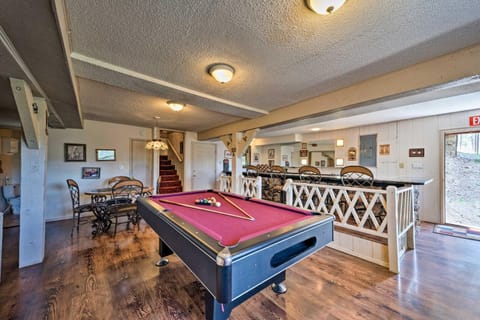 Ruidoso Home with Private Wet Bar and Pool Table House in Ruidoso