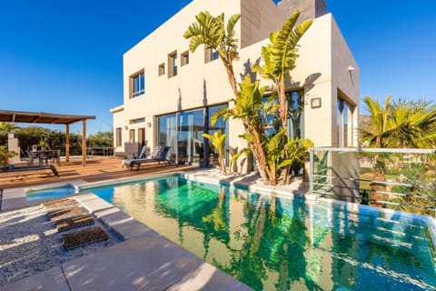 Luxury Villa with swimming pool and amazing views Villa in Malaga