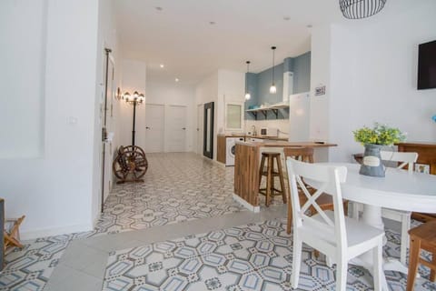 Cozy Flat in City Center Feel the Vibe SelfCheckIn Apartment in Valencia