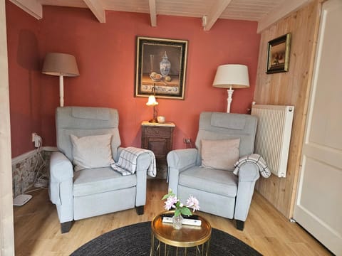 Omas kleine huisje House in Kamperland