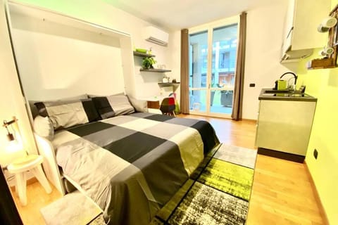 Spa Tiny Love Apartment close to Milan-Como-Malpensa Apartment in Saronno