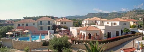 Georges Estates Hotel Hotel in Stoupa
