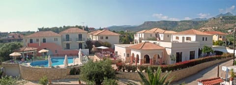 Georges Estates Hotel Hôtel in Stoupa