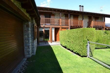 Casa Prat de la Quimeta House in Cerdanya