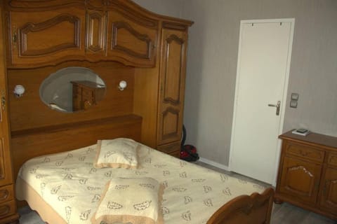 Bel petit appartement Apartment in Wallonia, Belgium