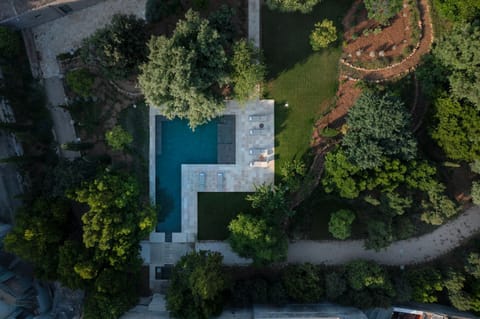 Bird's eye view, Swimming pool