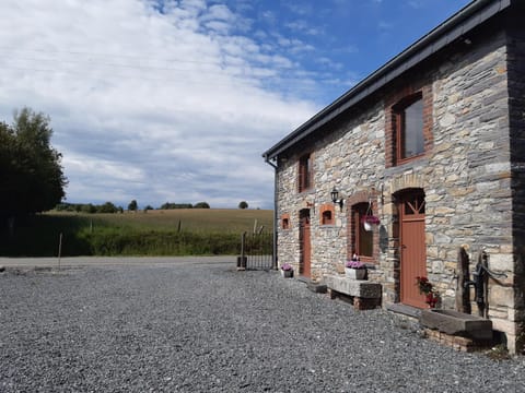 gîte Le cheval ardennais House in Vielsalm