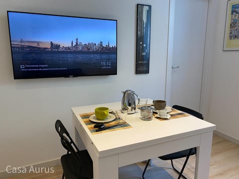 TV and multimedia, Dining area