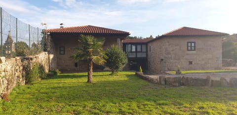 Casa Rural Rectoral Santa Baia Country House in Galicia