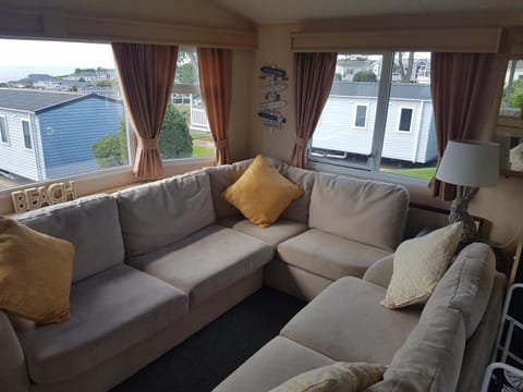 Haven Devon Cliffs Caravan Apartment in Exmouth