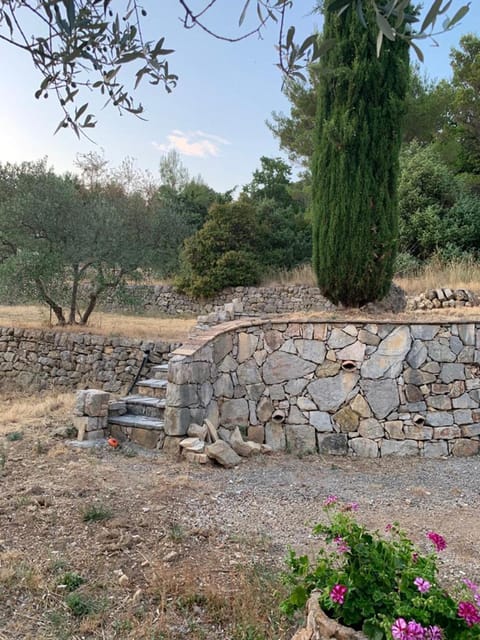 LE NOMADE au Clos en Provence Apartment in Flayosc