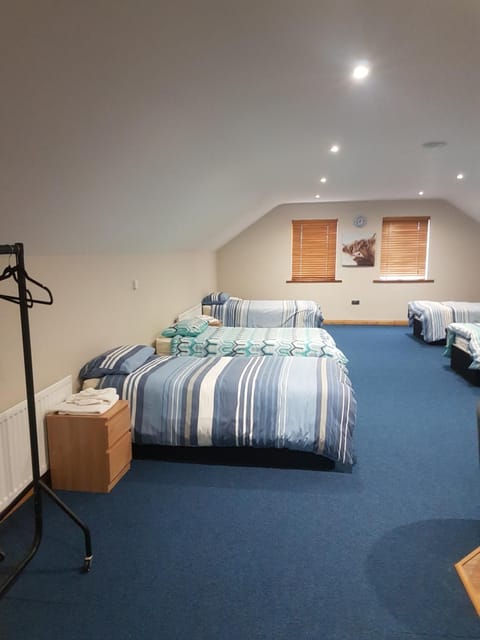 Reubens Loft for 1 to 6 person Family 4 miles outside Portrush Bushmills Coleraine Ballymoney Apartment in Northern Ireland